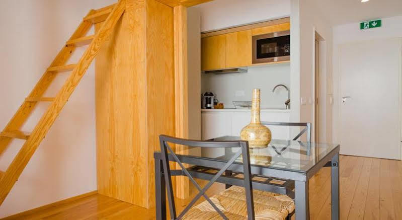Oporto Home Apartments Екстер'єр фото