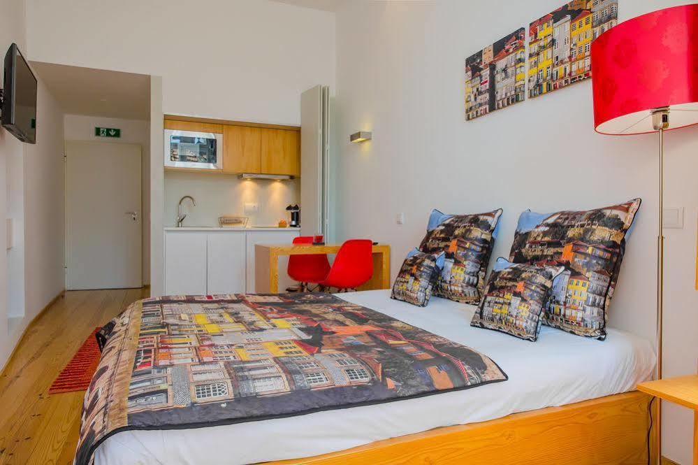 Oporto Home Apartments Екстер'єр фото